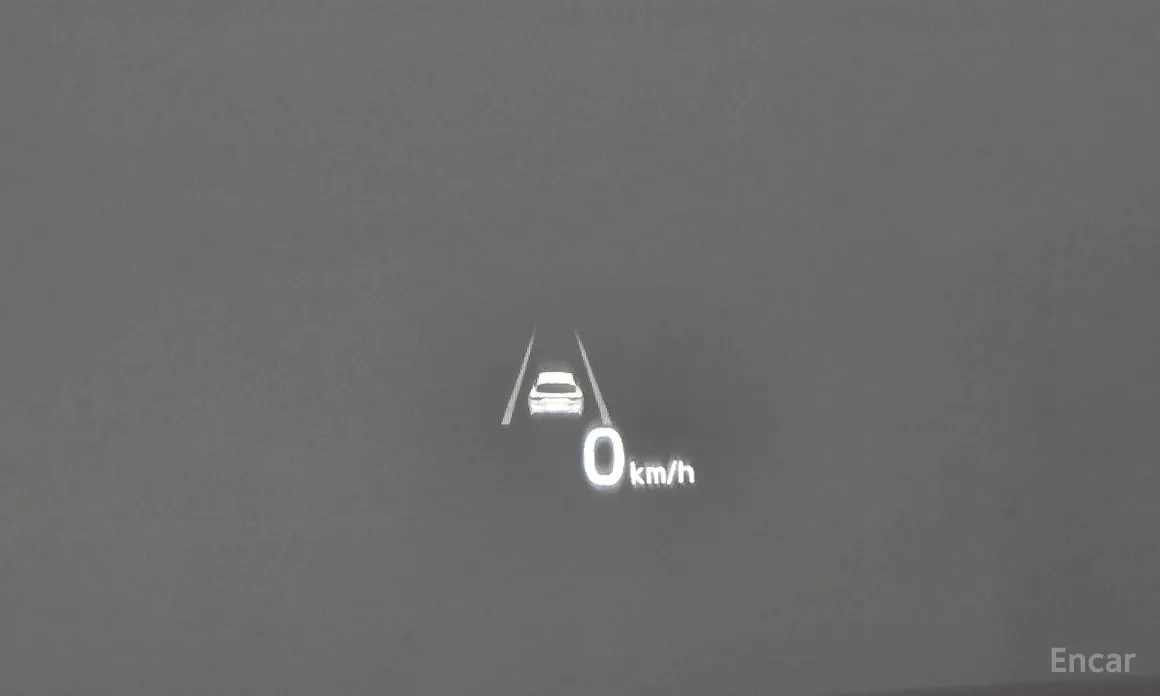 Фото 19 - Kia Stinger