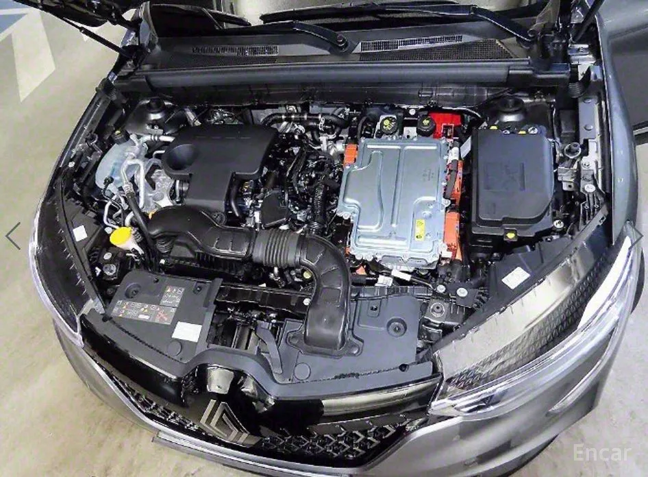 Фото 19 - Renault Arkana