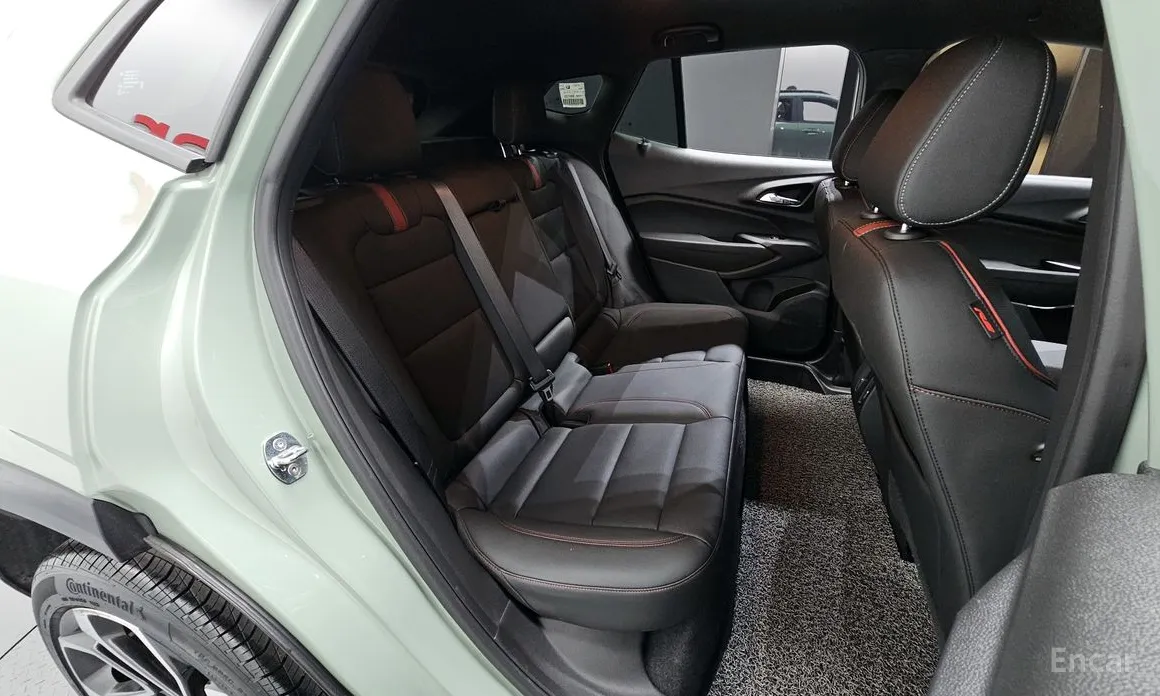 Фото 12 - Chevrolet Trax