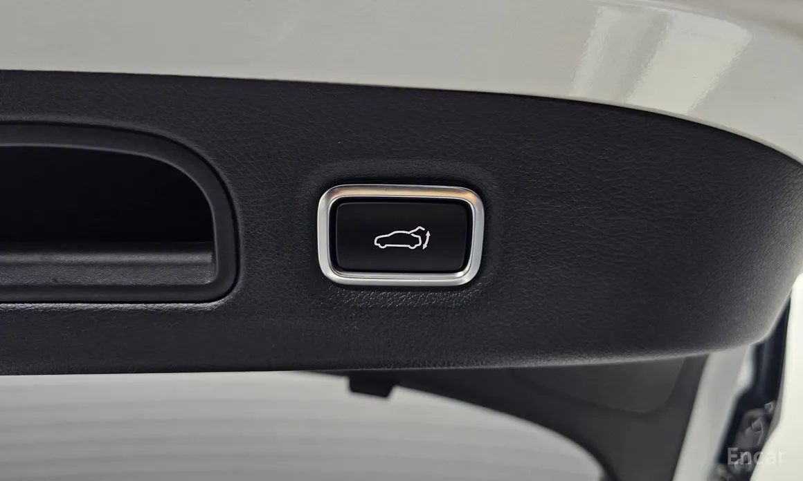 Фото 20 - Kia Stinger