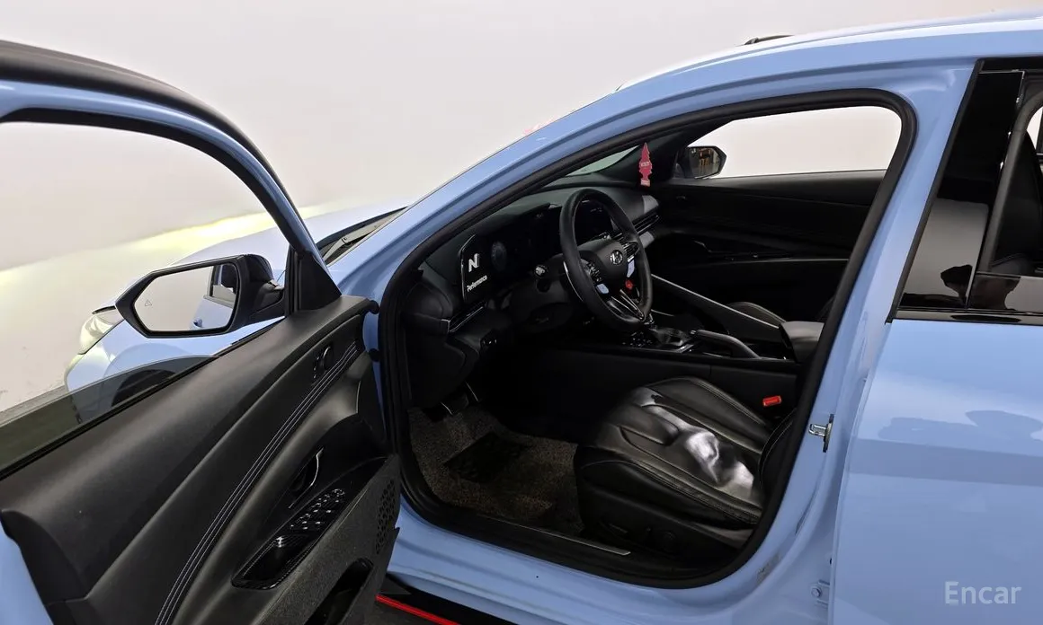 Фото 10 - Hyundai Avante