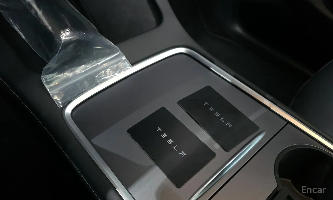 Фото 18 - Tesla Model Y