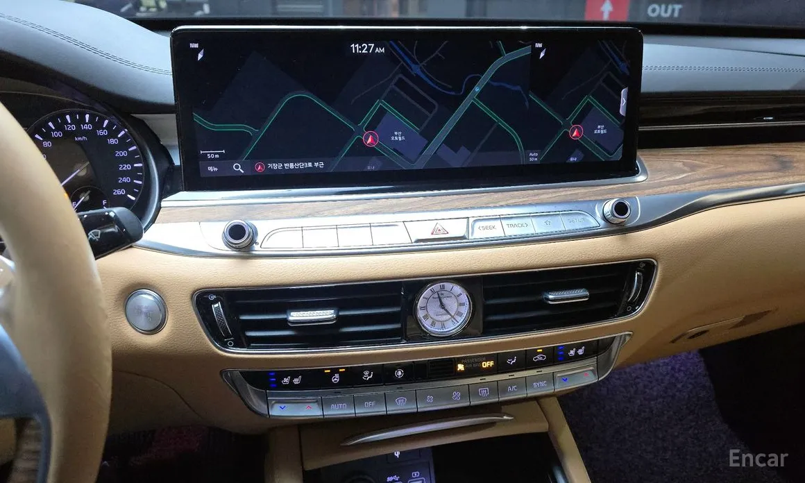 Фото 16 - Kia K9