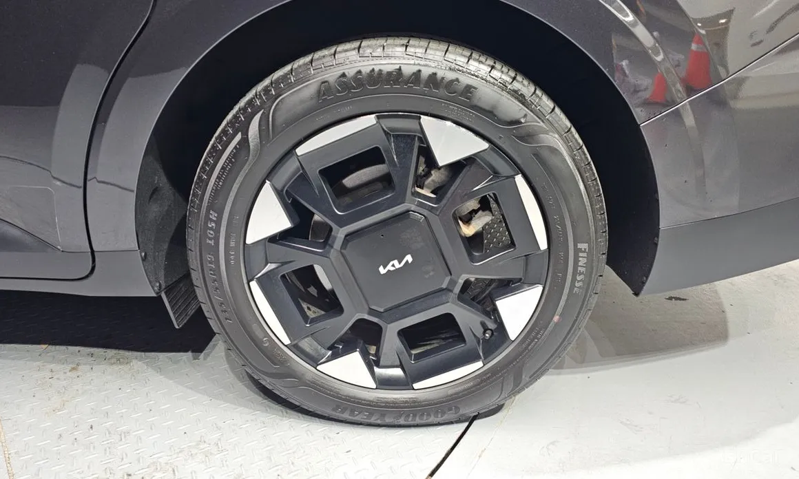 Фото 5 - Kia Carnival