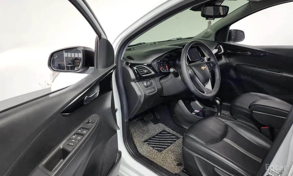 Фото 10 - Chevrolet Spark