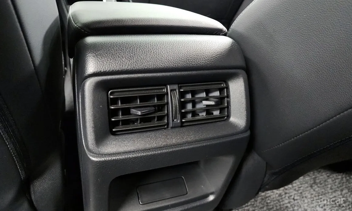 Фото 19 - Honda CR-V