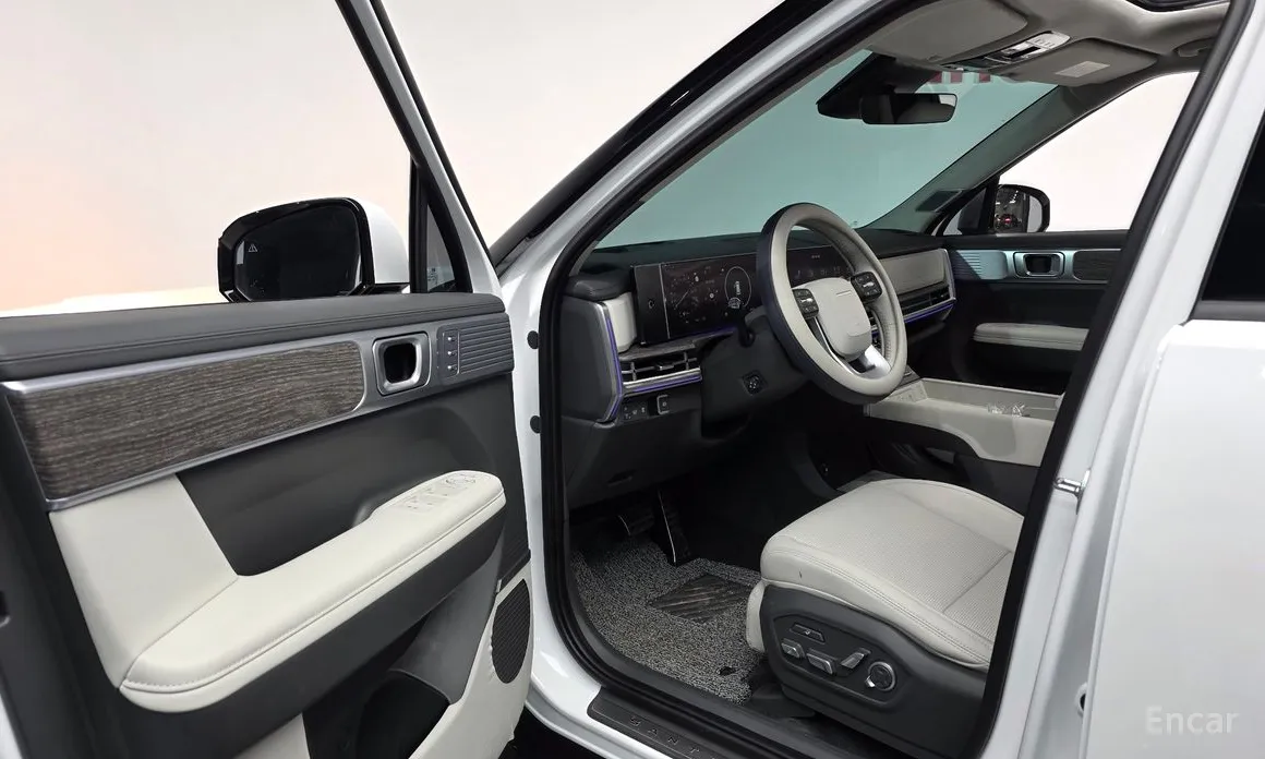 Фото 12 - Hyundai Santa Fe