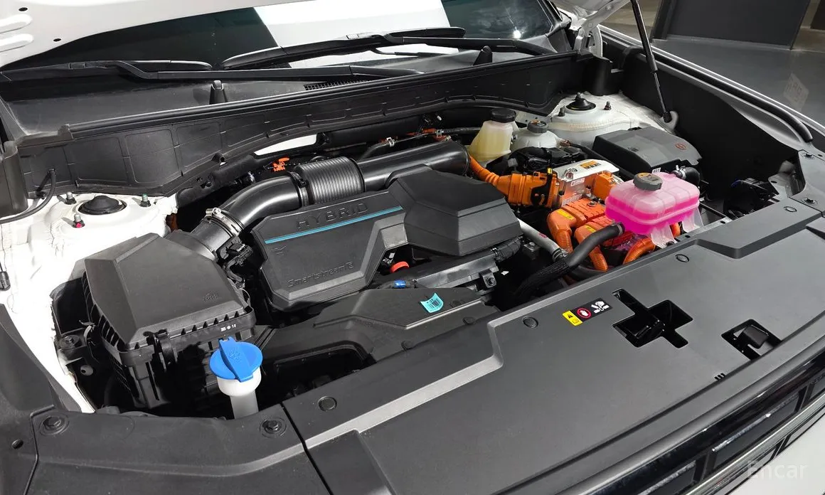 Фото 6 - Hyundai Santa Fe