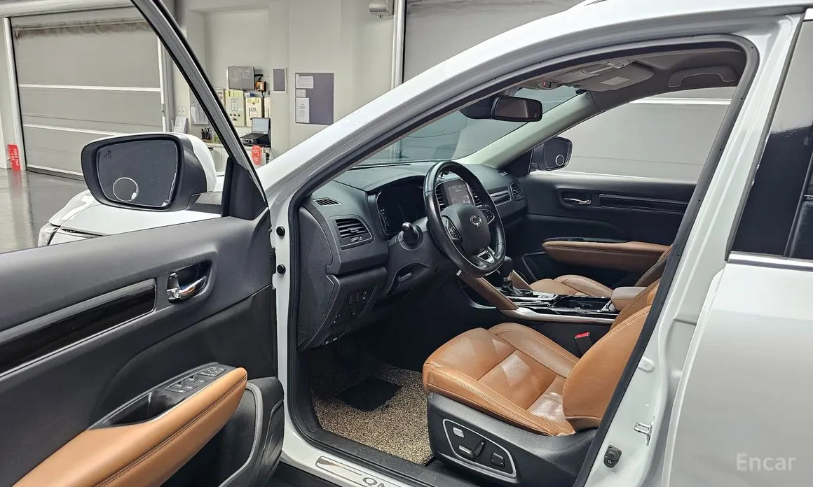 Фото 10 - Renault QM6