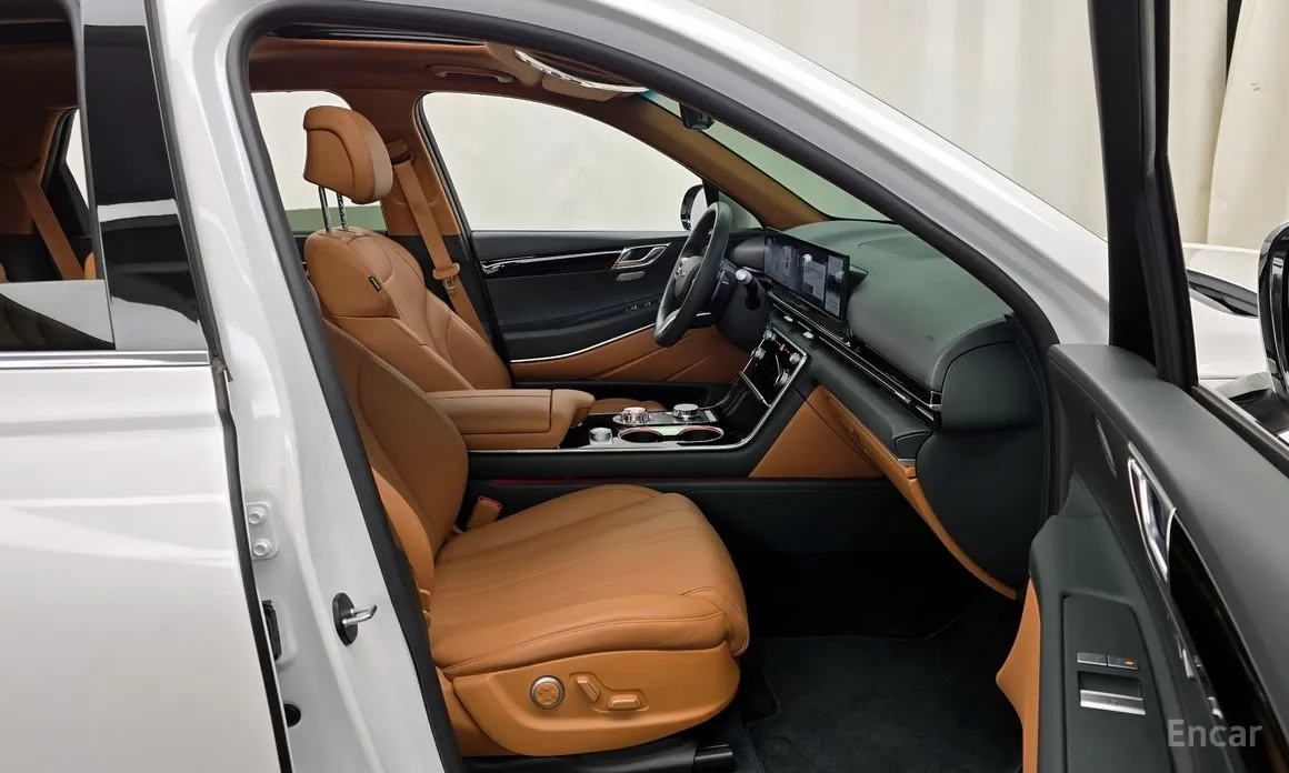 Фото 11 - Genesis GV80