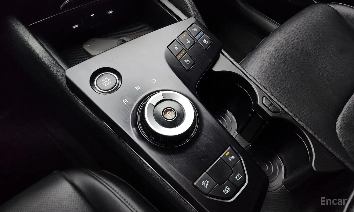 Фото 9 - Kia Sportage