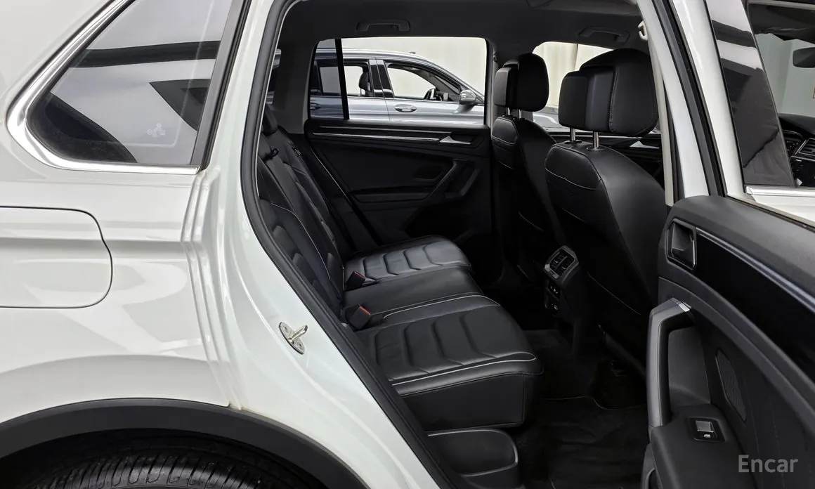 Фото 12 - Volkswagen Tiguan