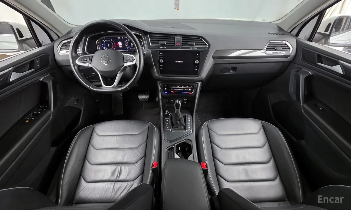 Фото 7 - Volkswagen Tiguan