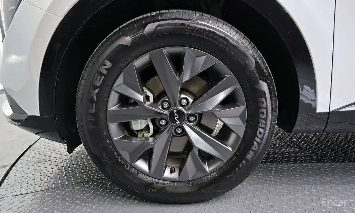 Фото 5 - Kia Sportage