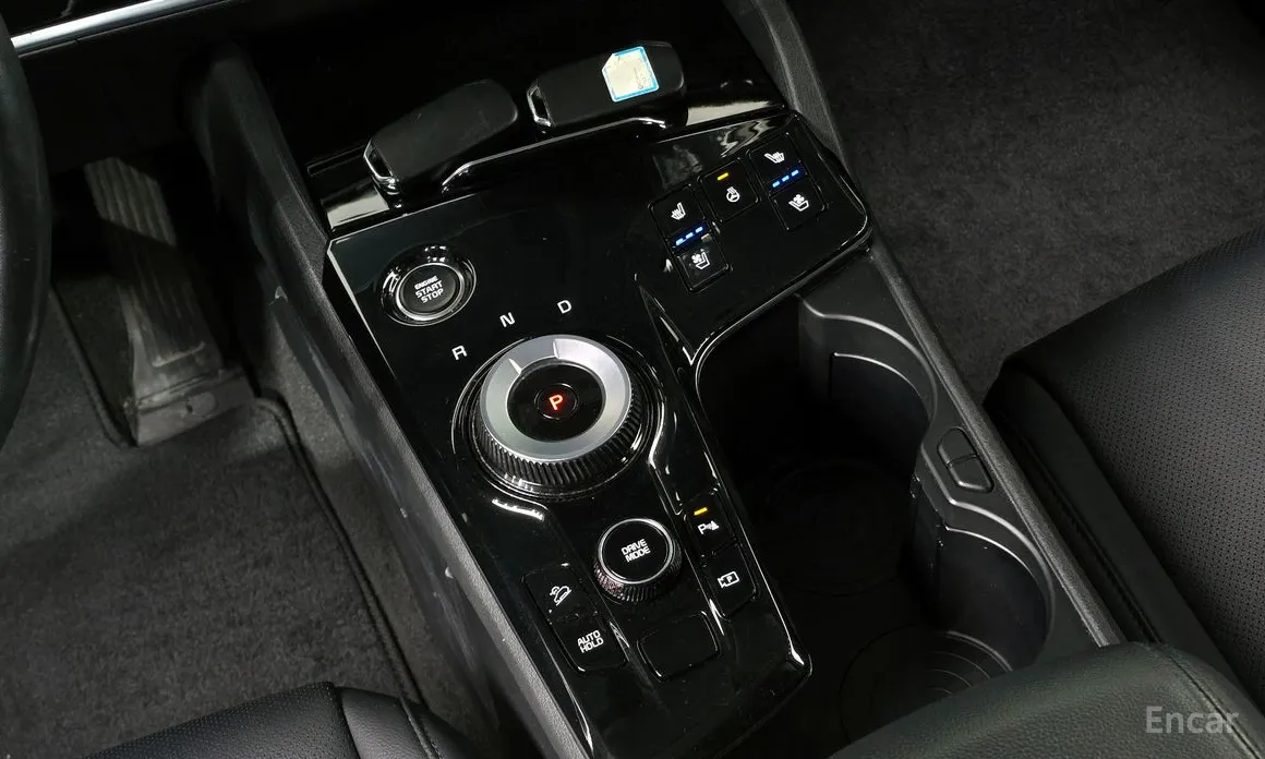 Фото 9 - Kia Sportage