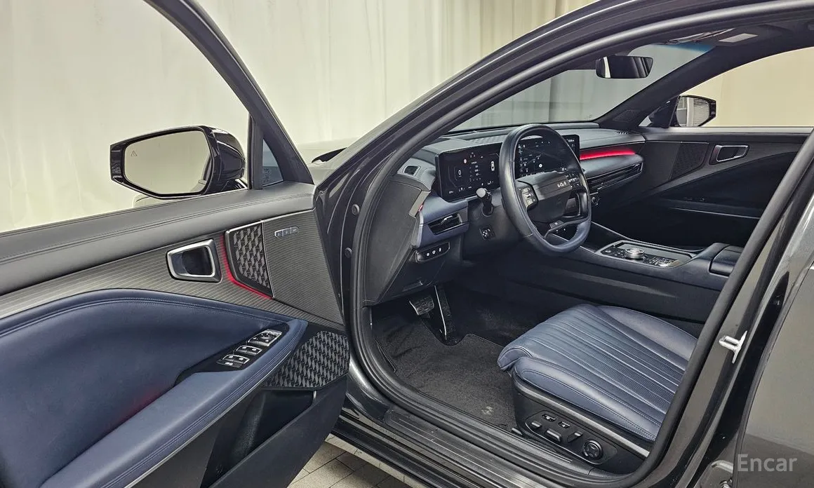 Фото 10 - Kia K8