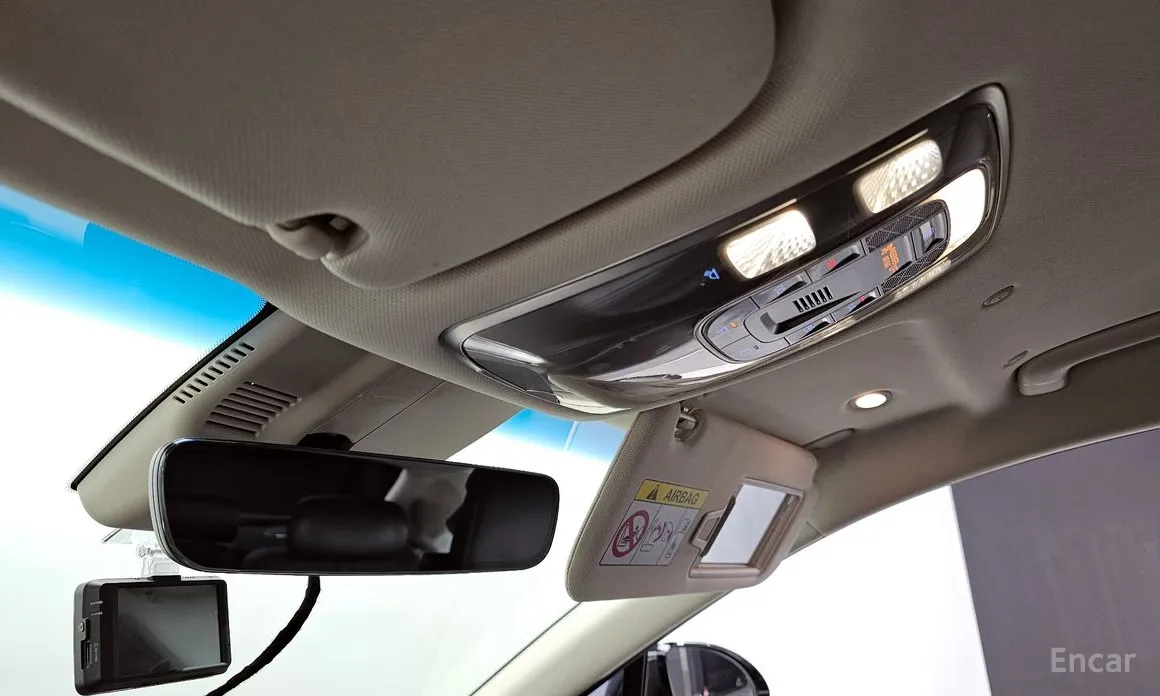 Фото 17 - Genesis G80