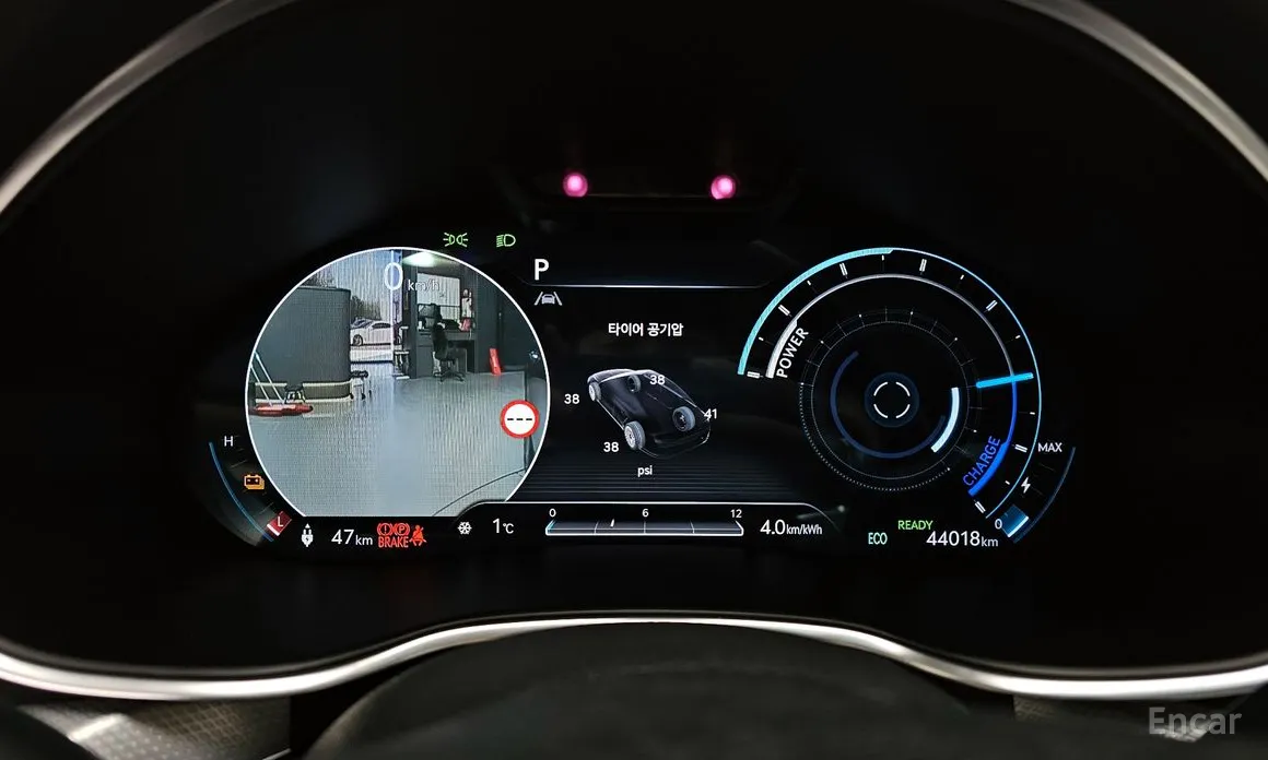 Фото 8 - Genesis G80