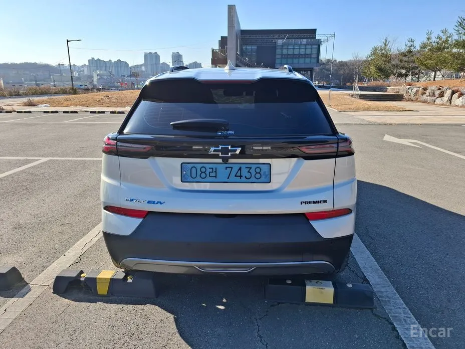 Фото 4 - Chevrolet Bolt EUV