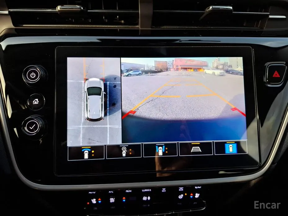 Фото 6 - Chevrolet Bolt EUV