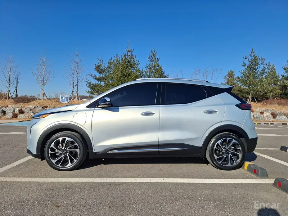 Фото 8 - Chevrolet Bolt EUV