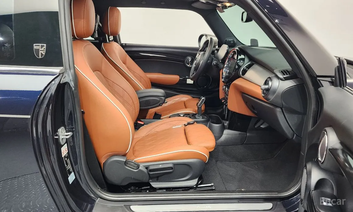 Фото 11 - Mini Cooper