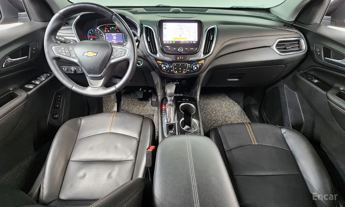 Photo 7 - Chevrolet Equinox