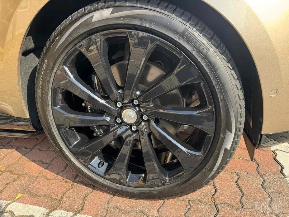 Фото 20 - Land Rover Range Rover