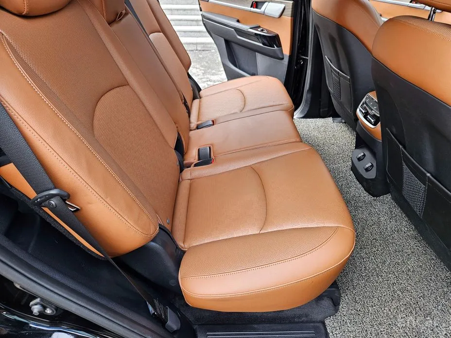 Фото 10 - Kia Mohave