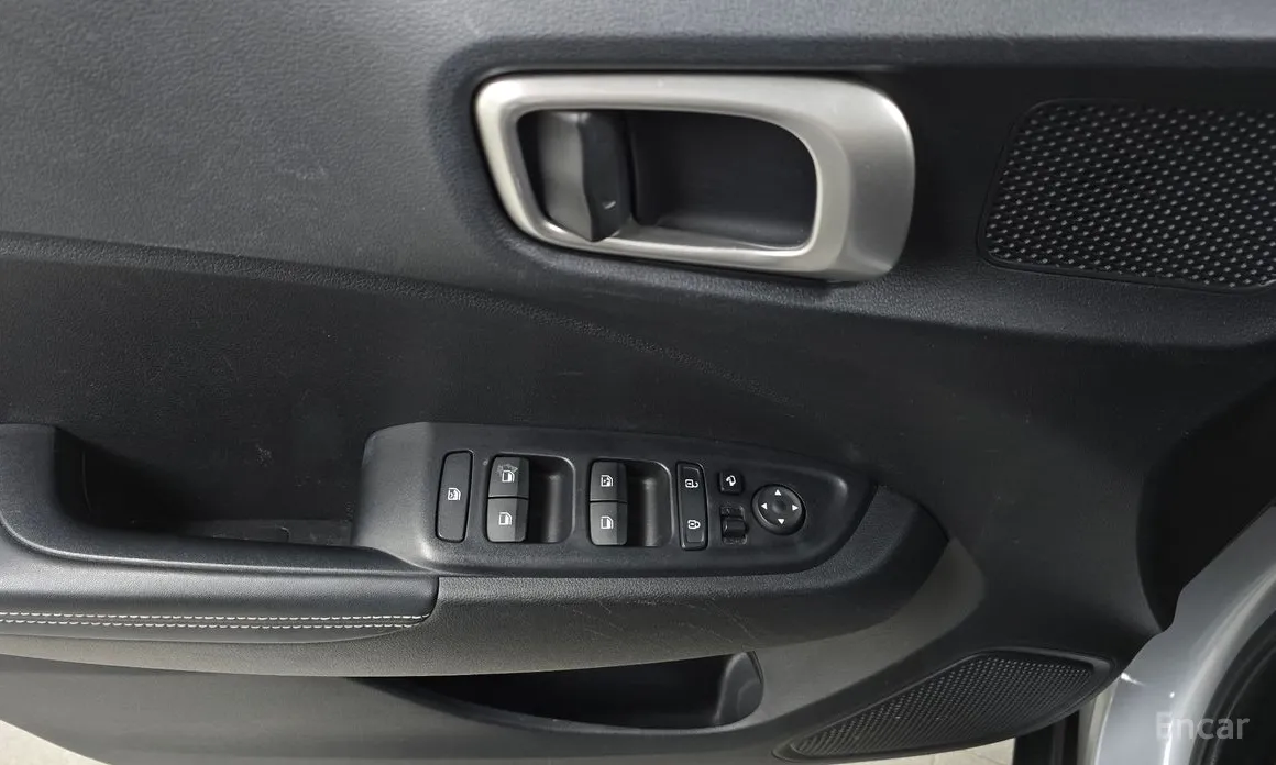 Фото 17 - Hyundai Venue