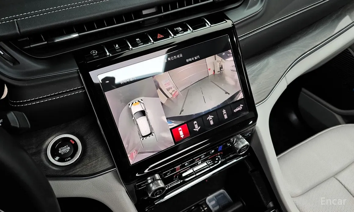 Фото 16 - Jeep Cherokee