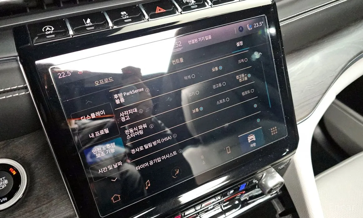 Фото 17 - Jeep Cherokee