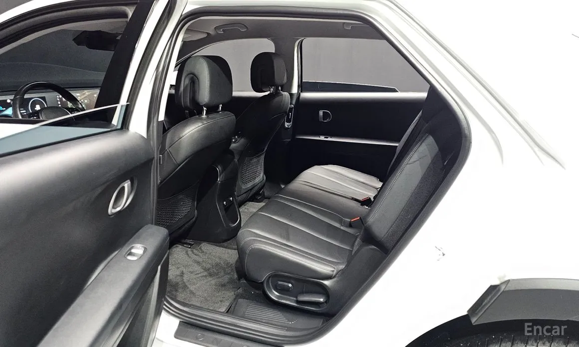 Photo 12 - Hyundai Ioniq 5