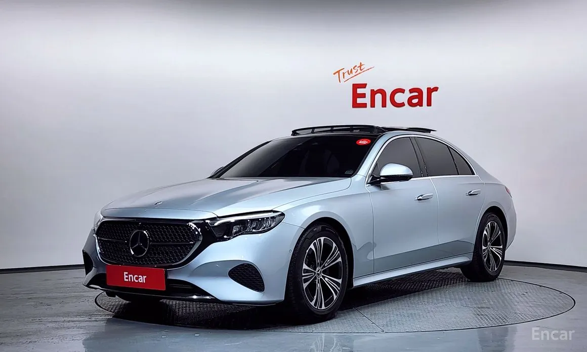 Фото 1 - Mercedes-Benz E-Class