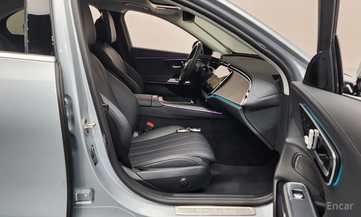 Фото 11 - Mercedes-Benz E-Class