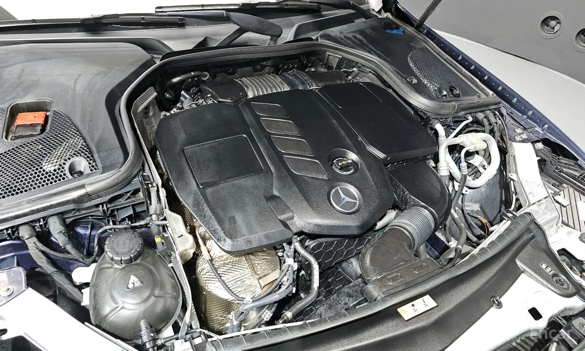 Фото 6 - Mercedes-Benz E-Class