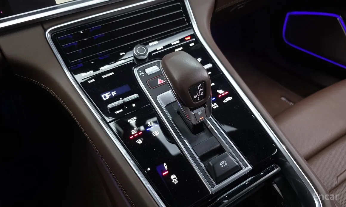 Фото 9 - Porsche Panamera