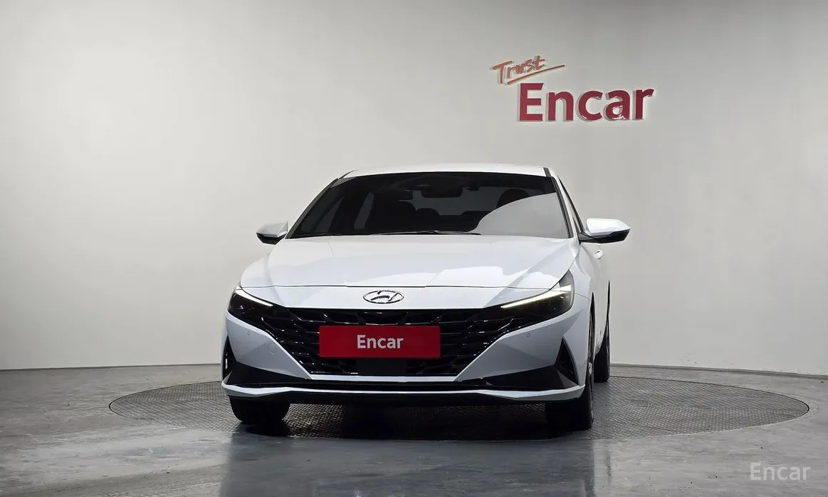 Фото 3 - Hyundai Avante