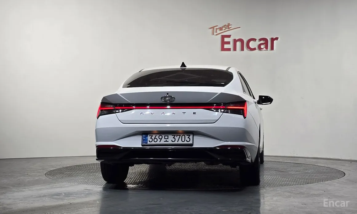 Фото 4 - Hyundai Avante