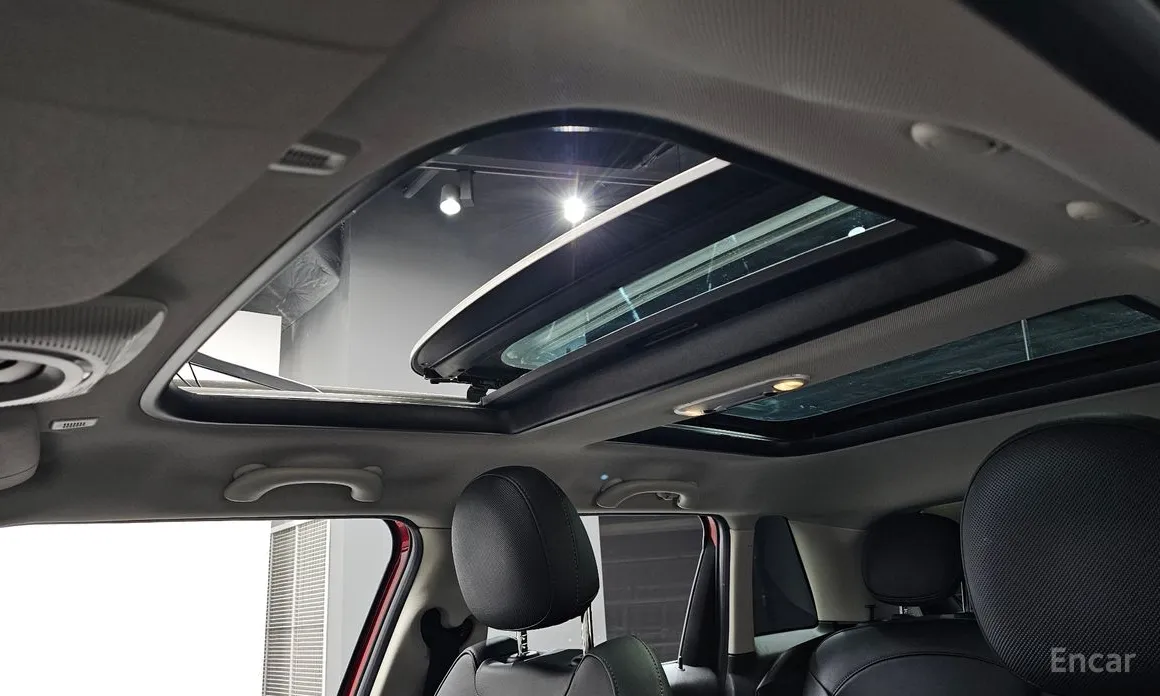 Фото 17 - Mini Cooper