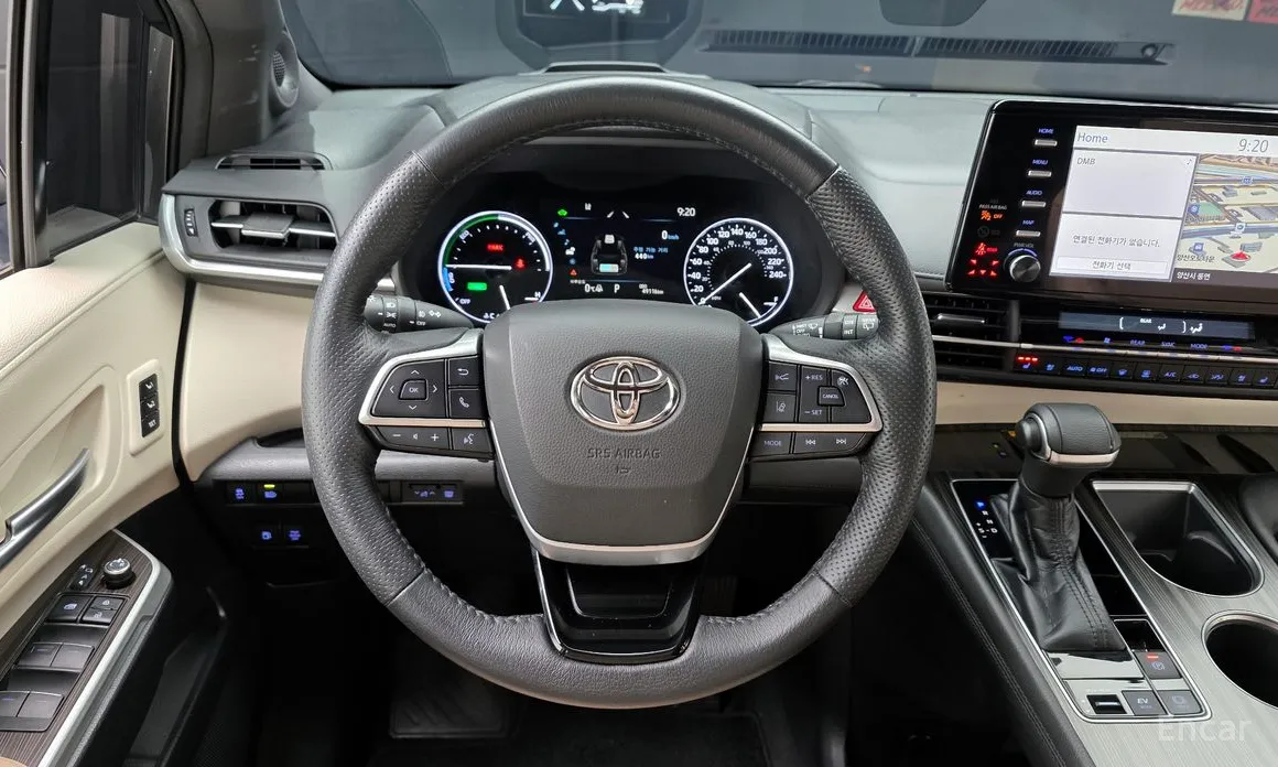 Фото 13 - Toyota Sienna