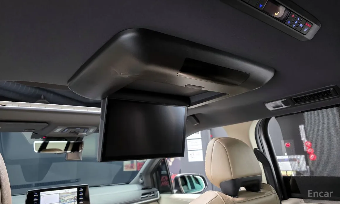 Фото 17 - Toyota Sienna