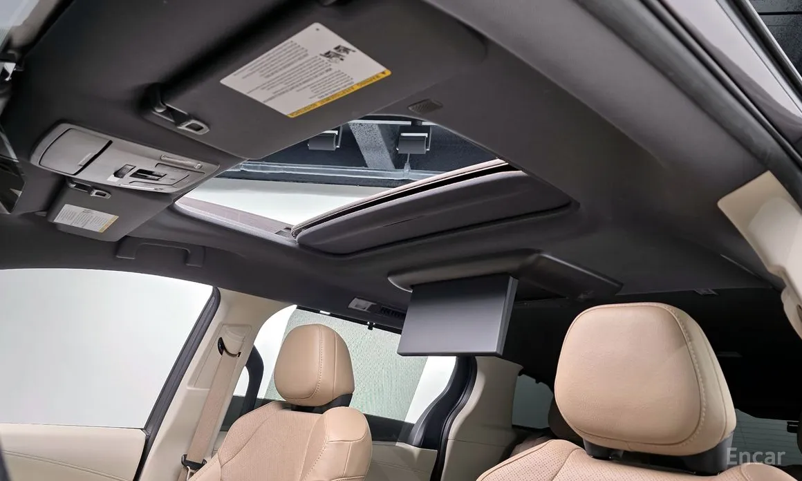 Фото 19 - Toyota Sienna