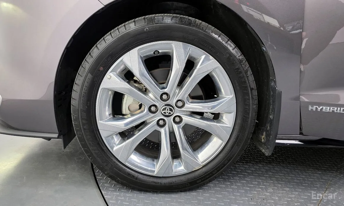 Фото 5 - Toyota Sienna