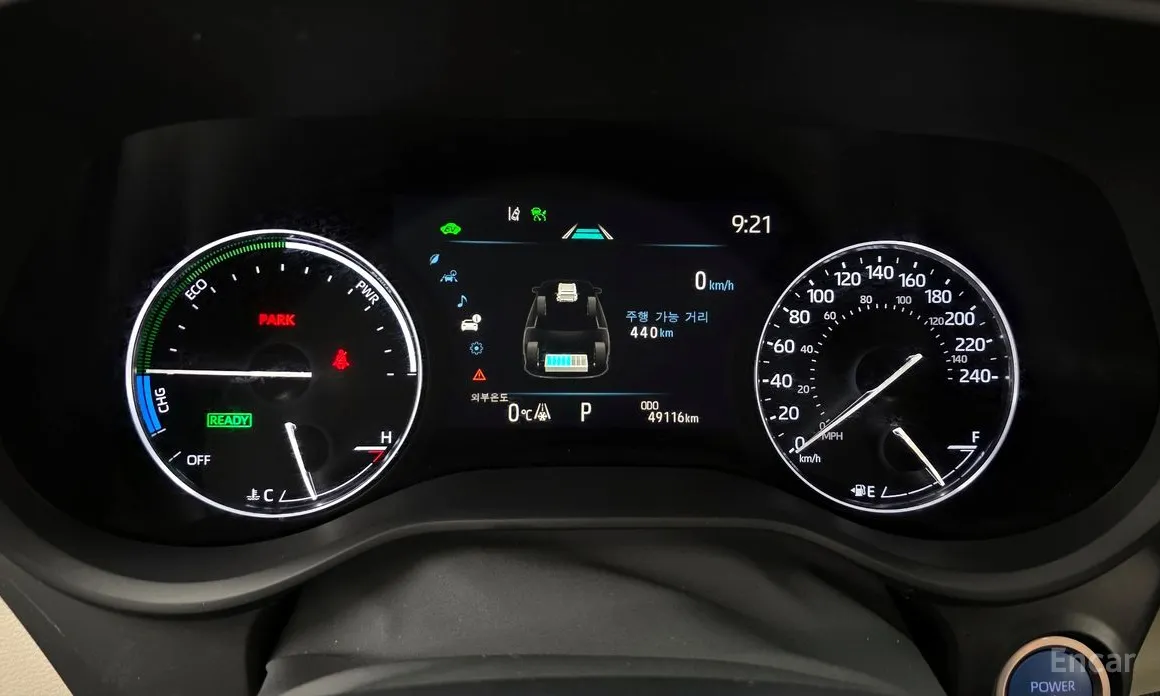 Фото 8 - Toyota Sienna