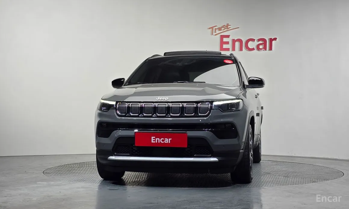 Фото 3 - Jeep Compass