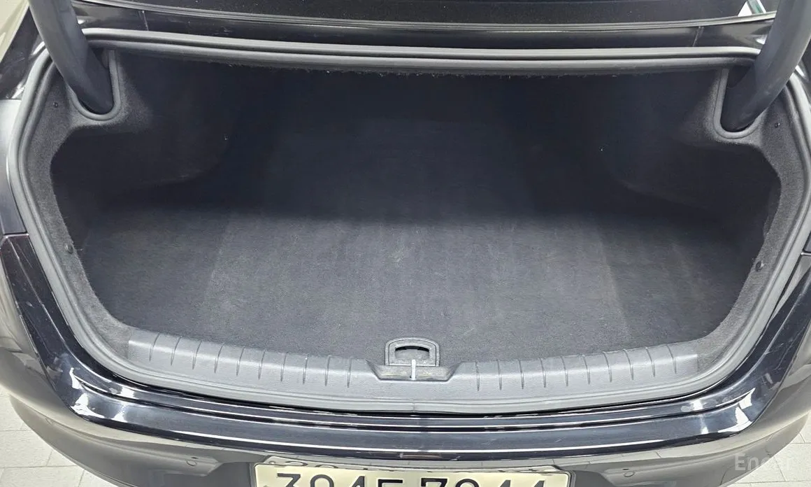 Фото 20 - Kia K8