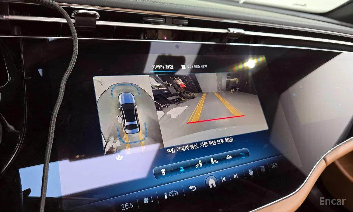 Фото 15 - Mercedes-Benz E-Class