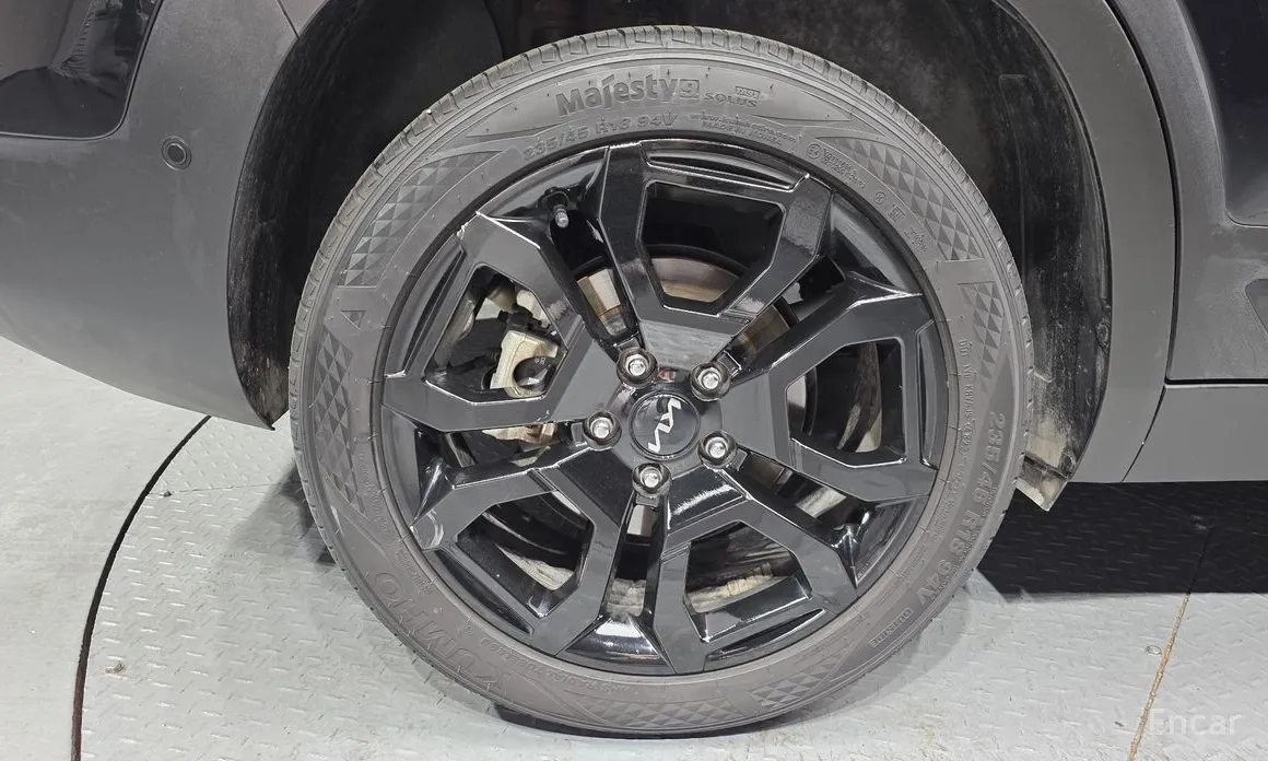 Фото 5 - Kia Seltos