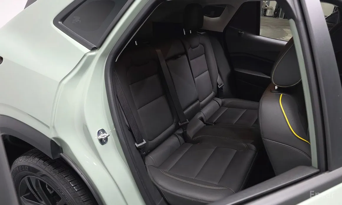 Фото 11 - Chevrolet Trax